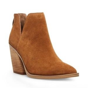 Steve Madden Camryn cognac bootie